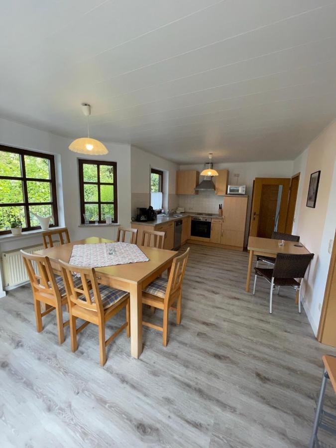 Ferienhaus Jobelius Байлщайн Екстериор снимка