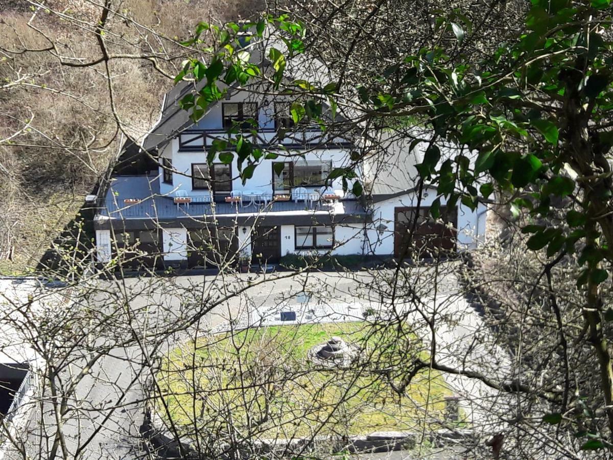 Ferienhaus Jobelius Байлщайн Екстериор снимка