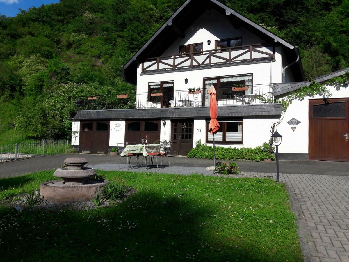 Ferienhaus Jobelius Байлщайн Екстериор снимка